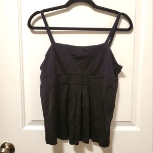 7/$30   🖤  Euc  dressy and silky black camisole